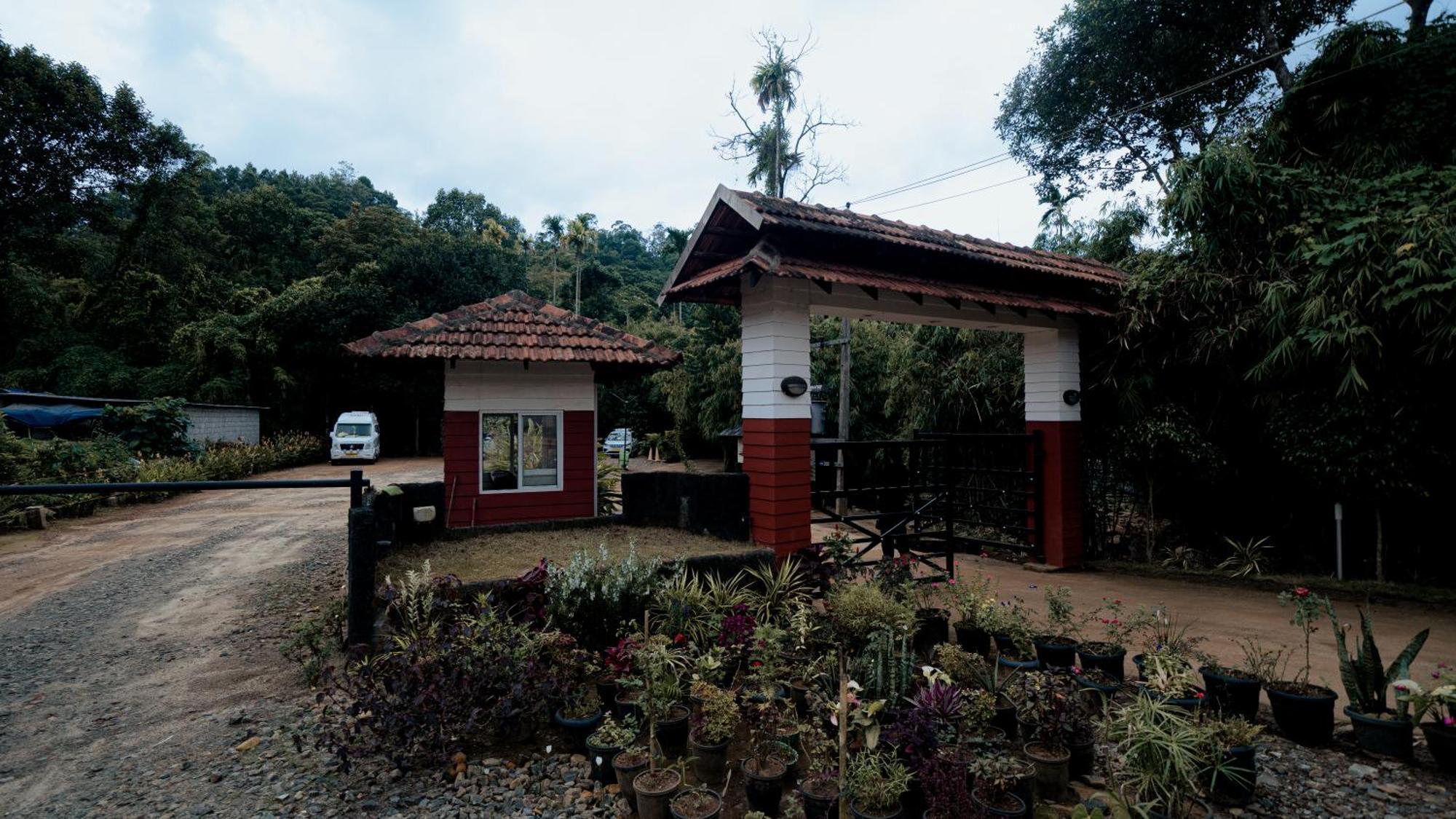 Vythiri Holiday Resort, Wayanad Esterno foto